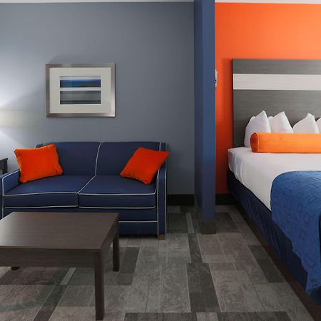 Best Western Plus Wewoka Inn & Suites Exterior photo