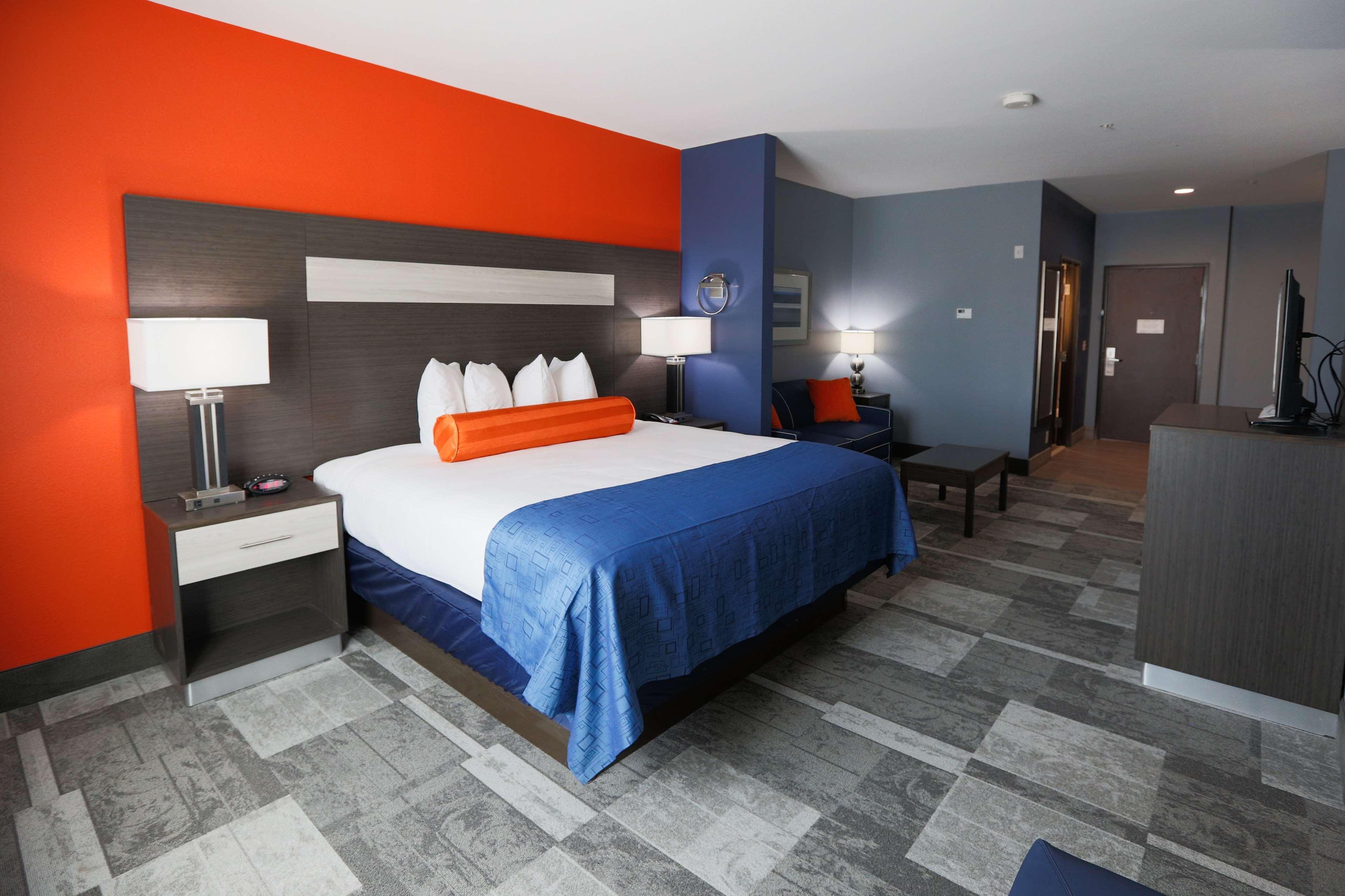 Best Western Plus Wewoka Inn & Suites Exterior photo