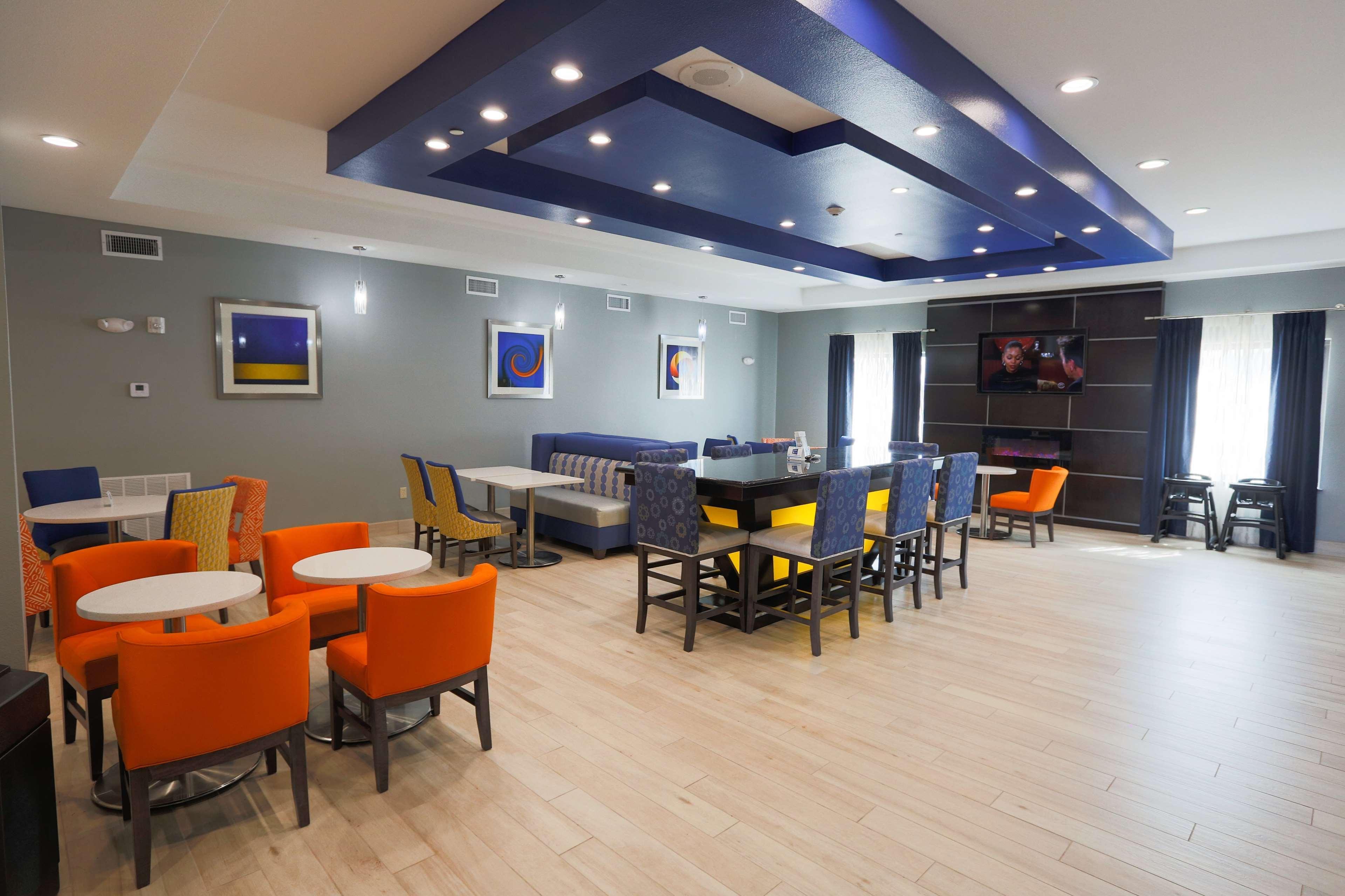 Best Western Plus Wewoka Inn & Suites Exterior photo