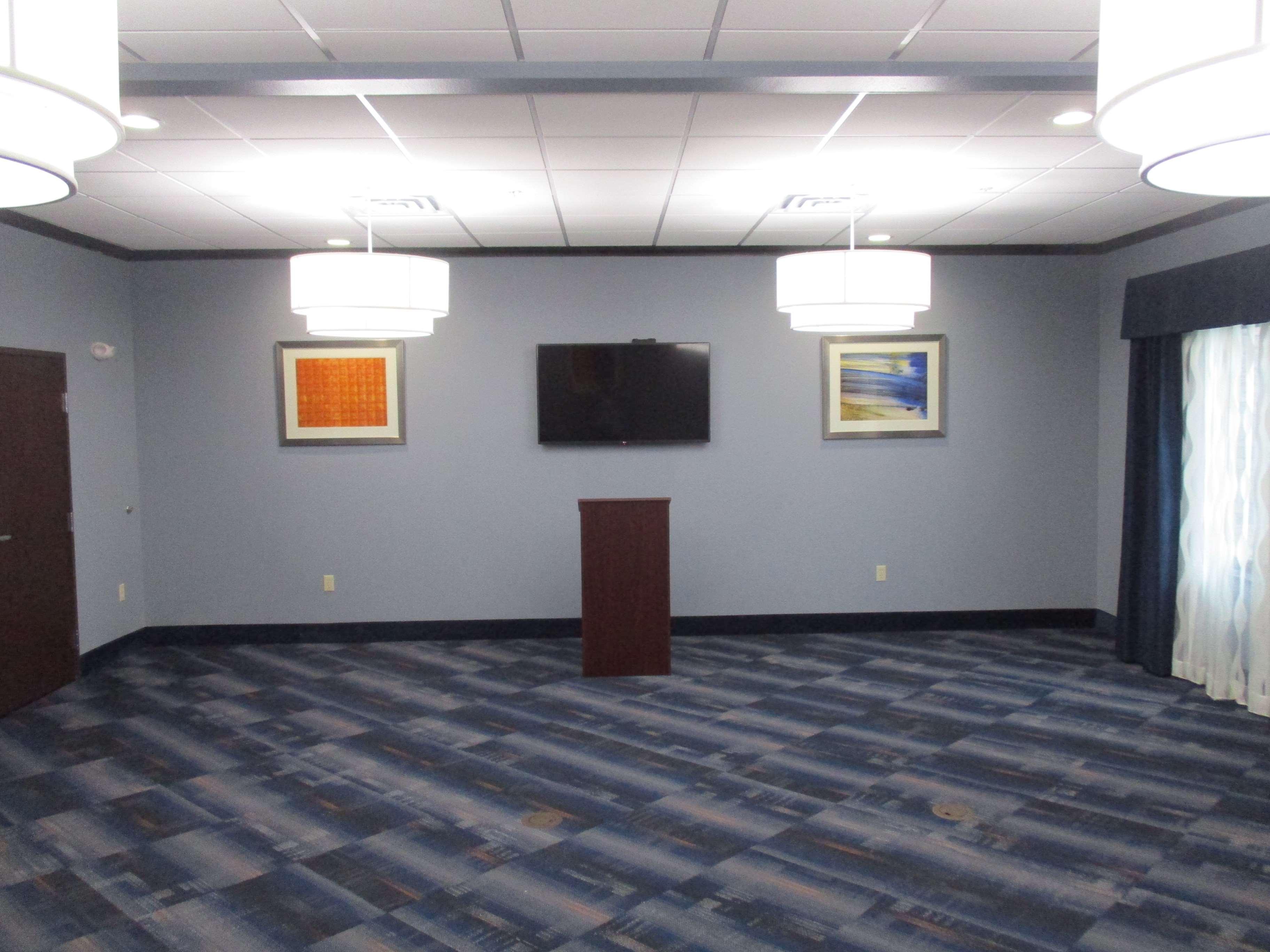 Best Western Plus Wewoka Inn & Suites Exterior photo
